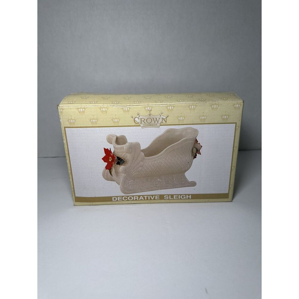 Santa's Sleigh Christmas Poinsettia Flower Center Piece Candy Dish World Bazaars